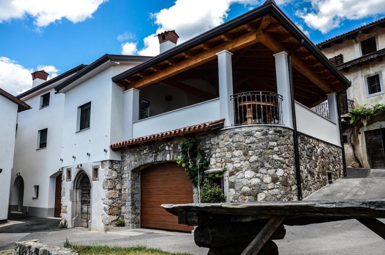 Apartmaji Tanto Malovse Crnice Buitenkant foto