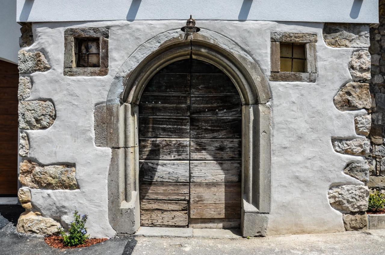 Apartmaji Tanto Malovse Crnice Buitenkant foto