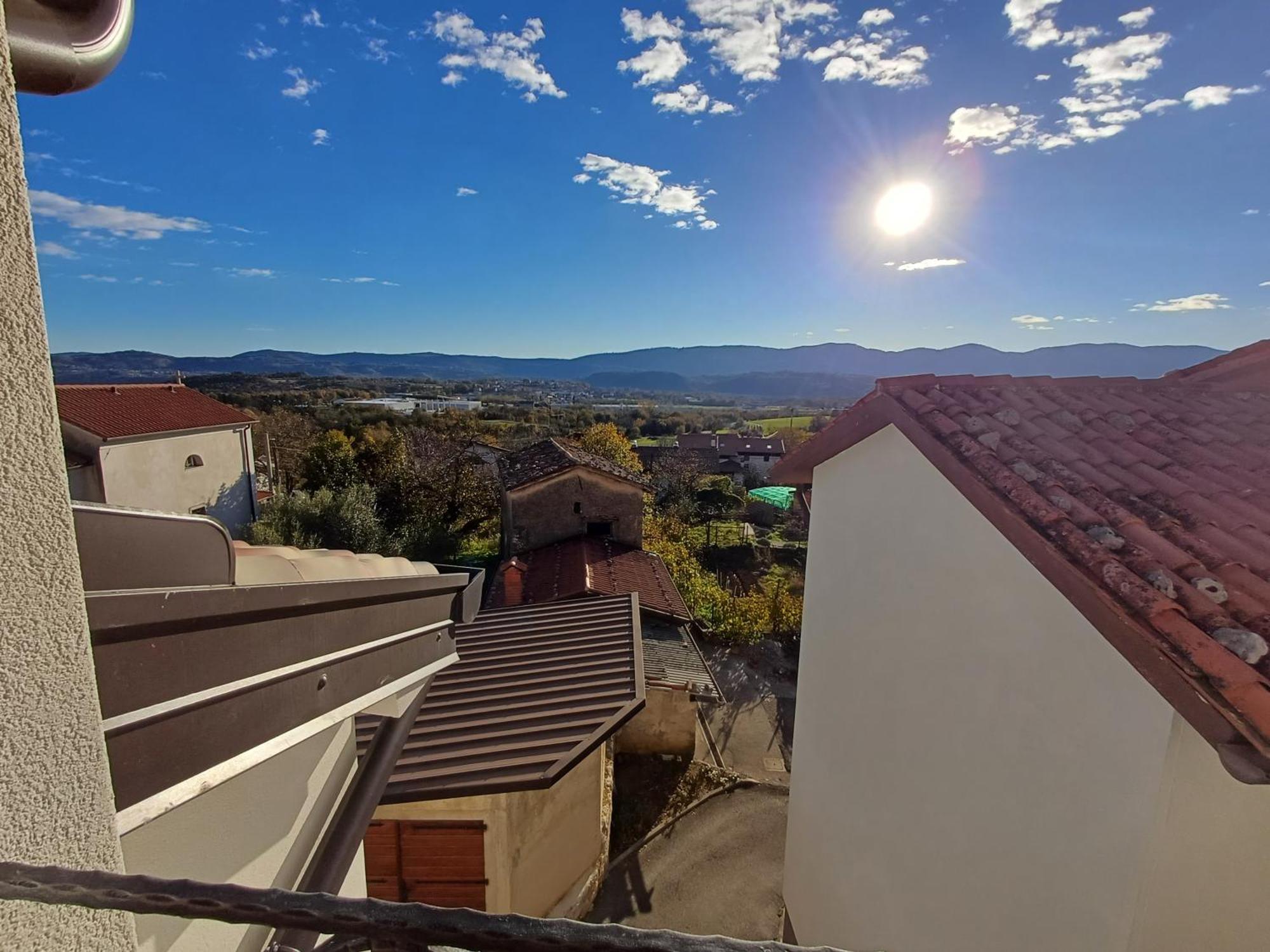 Apartmaji Tanto Malovse Crnice Buitenkant foto